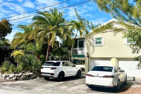 Villa ou maison à Big Pine Key, Floride 3 chambres, 115.94 m2 № 2026874