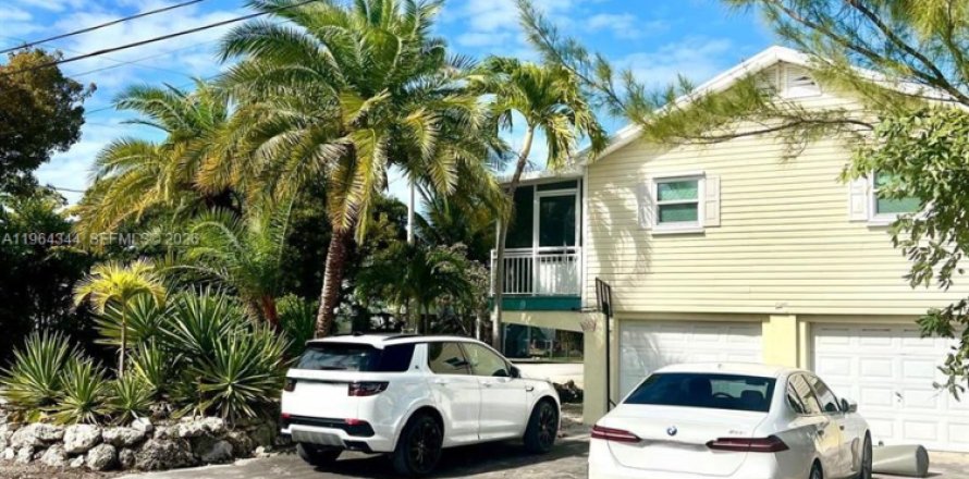 Villa ou maison à Big Pine Key, Floride 3 chambres, 115.94 m2 № 2026874