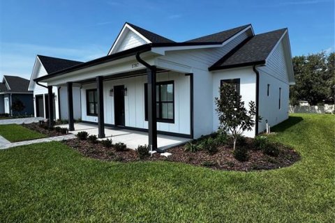 House in Winter Haven, Florida 4 bedrooms, 261.8 sq.m. № 1650055 - photo 4