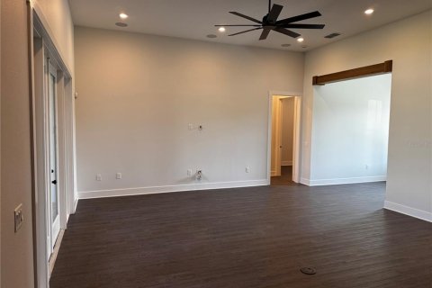 House in Winter Haven, Florida 4 bedrooms, 261.8 sq.m. № 1650055 - photo 27