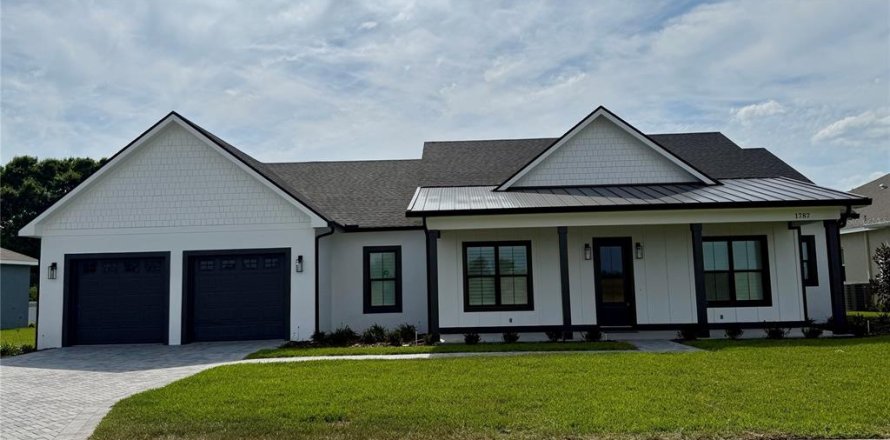 Casa en Winter Haven, Florida 4 dormitorios, 261.8 m2 № 1650055