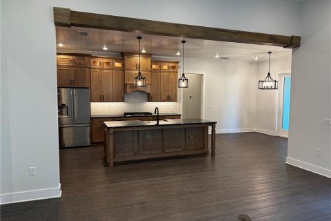 House in Winter Haven, Florida 4 bedrooms, 261.8 sq.m. № 1650055 - photo 7