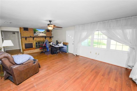 Casa en venta en Lakeland, Florida, 4 dormitorios, 179.49 m2 № 1744482 - foto 27