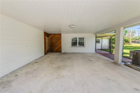 Casa en venta en Lakeland, Florida, 4 dormitorios, 179.49 m2 № 1744482 - foto 6
