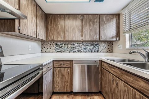 Copropriété à louer à Pinellas Park, Floride: 2 chambres, 86.4 m2 № 1808605 - photo 8