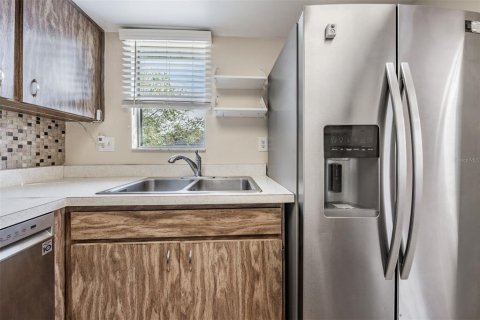Copropriété à louer à Pinellas Park, Floride: 2 chambres, 86.4 m2 № 1808605 - photo 7
