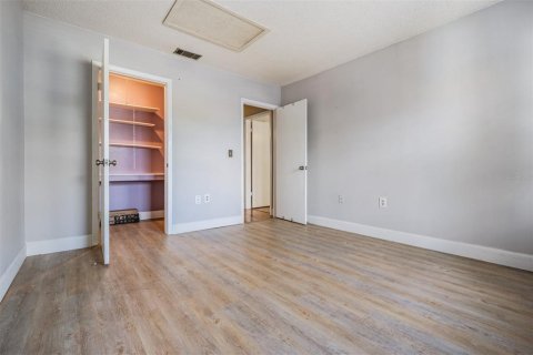 Copropriété à louer à Pinellas Park, Floride: 2 chambres, 86.4 m2 № 1808605 - photo 20