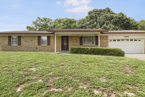 House in Niceville, Florida 3 bedrooms, 117.89 sq.m. № 589852 - photo 1