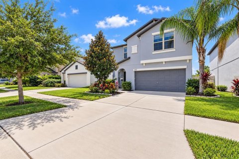 House in Wimauma, Florida 5 bedrooms, 210.33 sq.m. № 2349220
