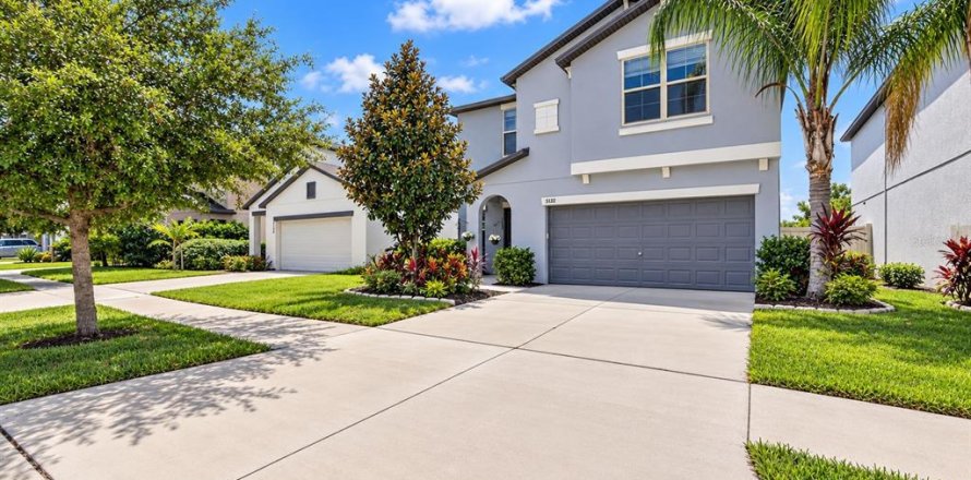 Villa ou maison à Wimauma, Floride 5 chambres, 210.33 m2 № 2349220
