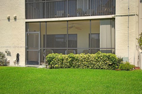 Copropriété à vendre à Jupiter, Floride: 2 chambres, 109.81 m2 № 2422169 - photo 29