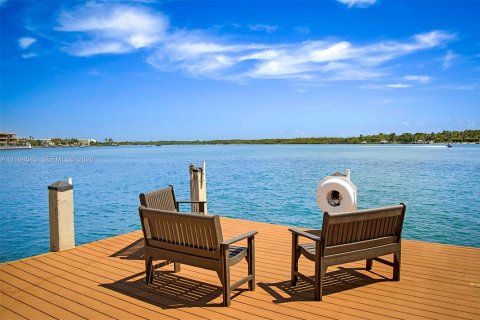 Copropriété à vendre à Jupiter, Floride: 2 chambres, 109.81 m2 № 2422169 - photo 3