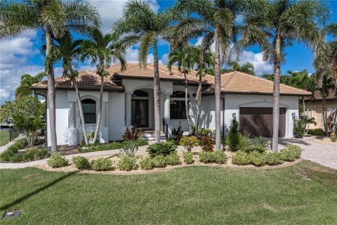 Casa en venta en Punta Gorda, Florida, 3 dormitorios, 239.59 m2 № 2093727 - foto 16
