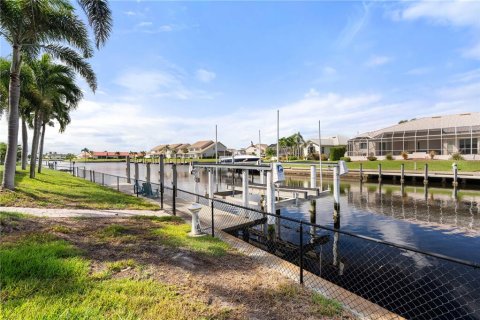Casa en venta en Punta Gorda, Florida, 3 dormitorios, 239.59 m2 № 2093727 - foto 11