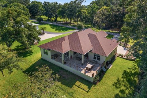 House in Ocala, Florida 3 bedrooms, 216.93 sq.m. № 1784566 - photo 13