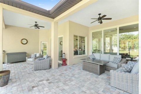 House in Ocala, Florida 3 bedrooms, 216.93 sq.m. № 1784566 - photo 18