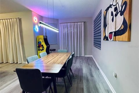 Villa ou maison à louer à Haines City, Floride: 5 chambres, 236.16 m2 № 1885718 - photo 6