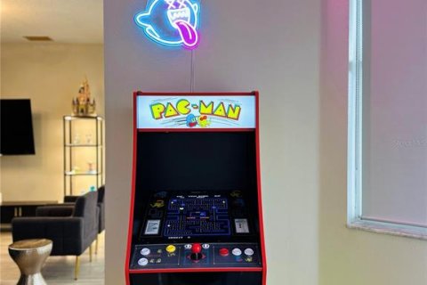 Villa ou maison à louer à Haines City, Floride: 5 chambres, 236.16 m2 № 1885718 - photo 17