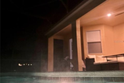 Villa ou maison à louer à Haines City, Floride: 5 chambres, 236.16 m2 № 1885718 - photo 10