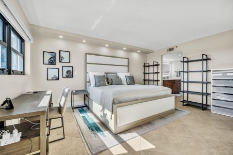 Condo in Fort Lauderdale, Florida, 2 bedrooms № 2191673 - photo 17