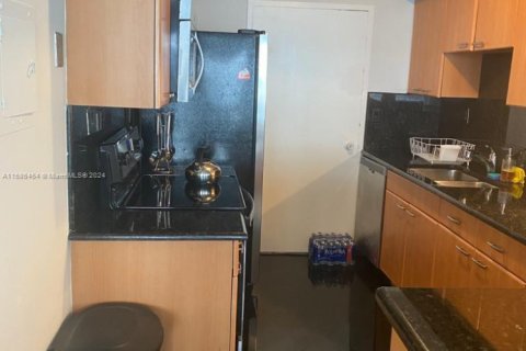 Appartement à louer à Miami Beach, Floride: 2 chambres, 91.04 m2 № 1859637 - photo 20