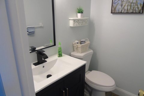 Condo in Boynton Beach, Florida, 1 bedroom № 2189808 - photo 14