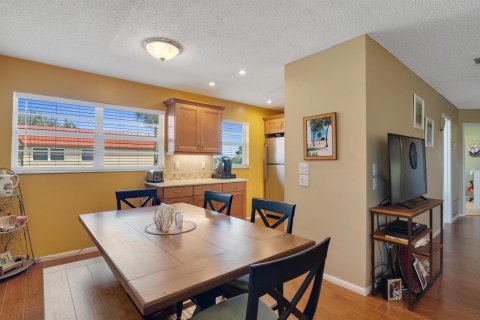 Condo in Vero Beach, Florida, 2 bedrooms  № 2082614 - photo 7