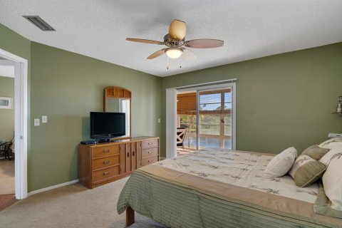 Condo in Vero Beach, Florida, 2 bedrooms  № 2082614 - photo 14