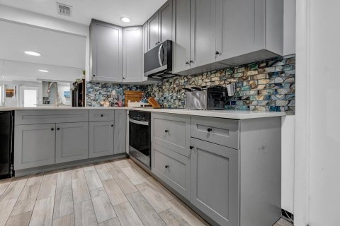 Casa en venta en Boca Raton, Florida, 3 dormitorios, 142.79 m2 № 2173841 - foto 7