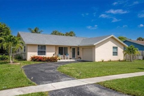 Casa en venta en Boca Raton, Florida, 3 dormitorios, 142.79 m2 № 2173841 - foto 2