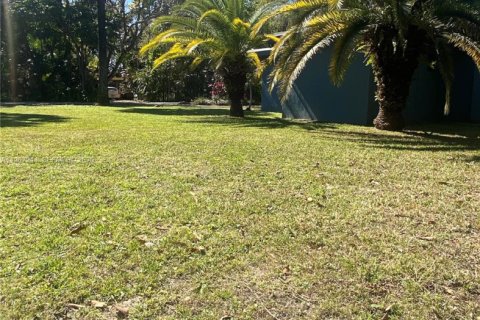 Casa en venta en South Miami, Florida, 3 dormitorios, 120.4 m2 № 2028555 - foto 12