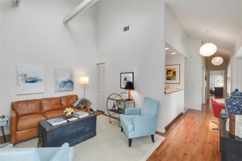 Copropriété à vendre à Winter Park, Floride: 2 chambres, 77.11 m2 № 2376579 - photo 12