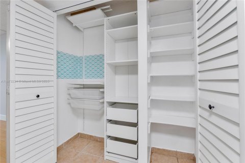 Купить кондоминиум в Плантация, Флорида 1 спальня, 66.89м2, № 1895998 - фото 18
