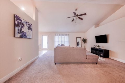 Casa en venta en Haines City, Florida, 3 dormitorios, 172.89 m2 № 916481 - foto 8