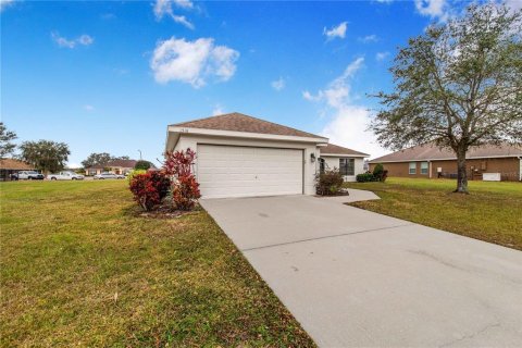 Casa en venta en Haines City, Florida, 3 dormitorios, 172.89 m2 № 916481 - foto 2