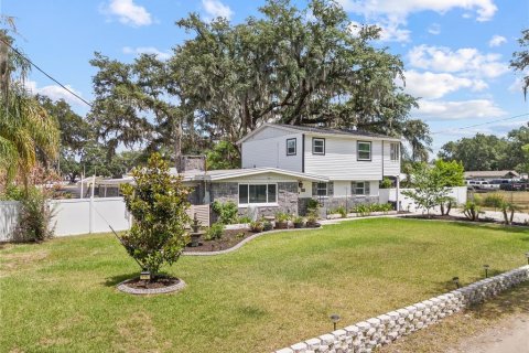 Casa en venta en Valrico, Florida, 4 dormitorios, 207.64 m2 № 2112639 - foto 2