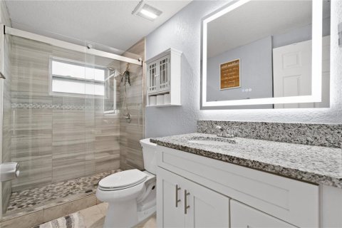 Casa en venta en Valrico, Florida, 4 dormitorios, 207.64 m2 № 2112639 - foto 21