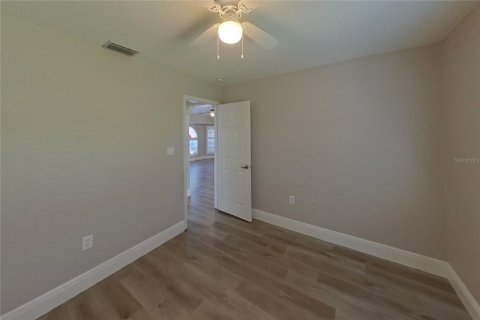 Villa ou maison à louer à Punta Gorda, Floride: 3 chambres, 129.13 m2 № 2433302 - photo 13