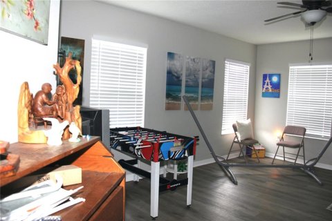 Casa en alquiler en Orlando, Florida, 4 dormitorios, 269.42 m2 № 1899485 - foto 13