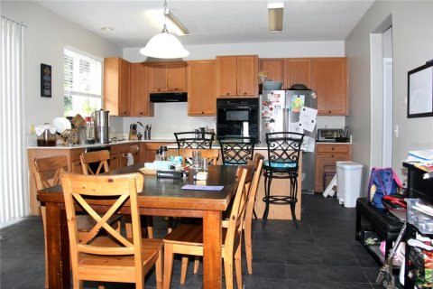Casa en alquiler en Orlando, Florida, 4 dormitorios, 269.42 m2 № 1899485 - foto 6