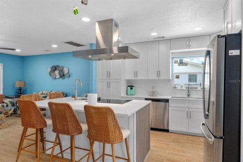 Villa ou maison à vendre à Hernando Beach, Floride: 2 chambres, 146.14 m2 № 1903216 - photo 7