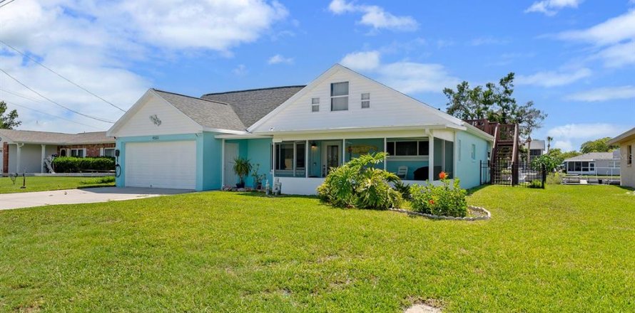 Villa ou maison à Hernando Beach, Floride 2 chambres, 146.14 m2 № 1903216