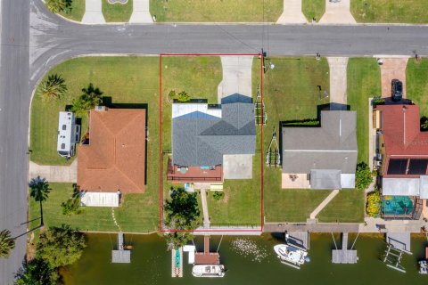 Villa ou maison à vendre à Hernando Beach, Floride: 2 chambres, 146.14 m2 № 1903216 - photo 28