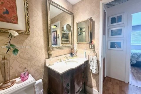 Condominio en venta en Miami, Florida, 1 dormitorio, 73.11 m2 № 1980037 - foto 10