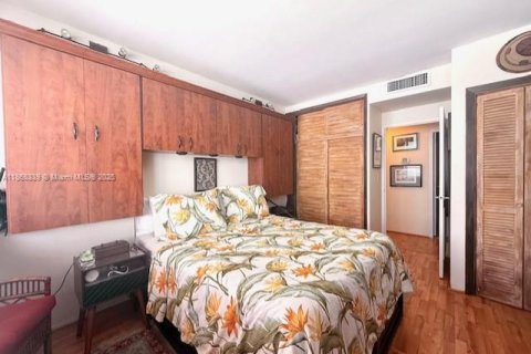 Condominio en venta en Miami, Florida, 1 dormitorio, 73.11 m2 № 1980037 - foto 14