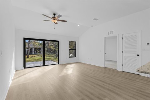 Casa en venta en North Port, Florida, 3 dormitorios, 106.19 m2 № 1563634 - foto 9