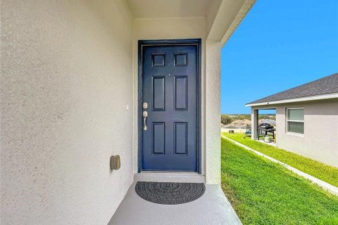 Casa en venta en Haines City, Florida, 3 dormitorios, 138.05 m2 № 2216513 - foto 4