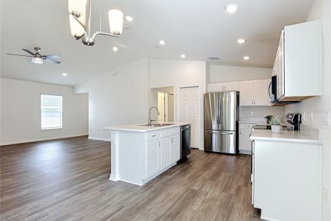 Casa en venta en Haines City, Florida, 3 dormitorios, 138.05 m2 № 2216513 - foto 10