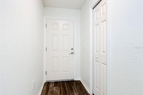 Casa en venta en Haines City, Florida, 3 dormitorios, 138.05 m2 № 2216513 - foto 5