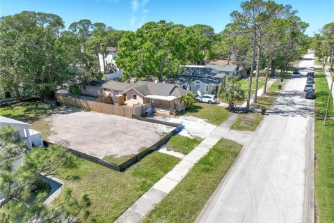 Terreno en venta en Saint Petersburg, Florida № 1519328 - foto 8